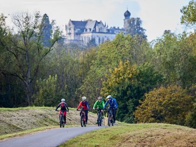Mountainbike-Radtour bei Schloss Callenberg.